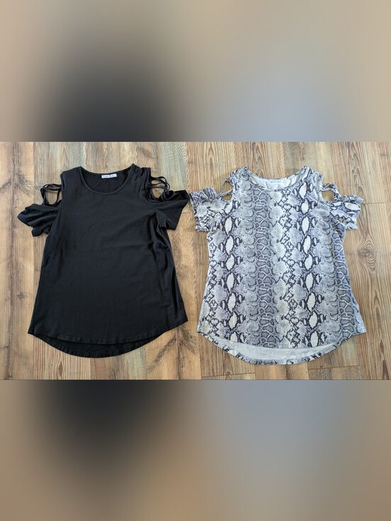Adreamly Tops - ADREAMLY Bundle of 2 Cold Shoulder Short Sleeve Tops Snake Print & Black Large